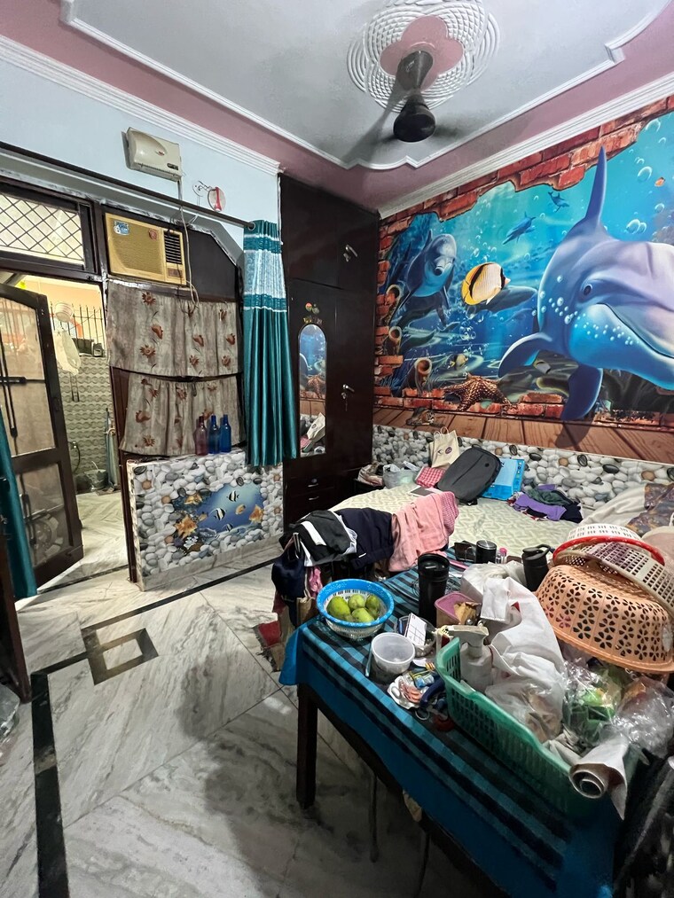  Parking, sector 10 4 Bedroom 60 Sq.Yd. Independent House In Sector 10 Gurgaon 8835116