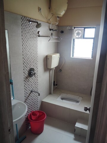 Bathroom in 2 BHK Apartment at Kolkatta Gpo – for Rent