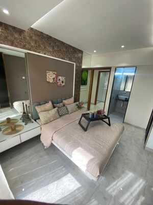 2 BHK Apartment For Sale in Neelam Senroofs, Nahur East