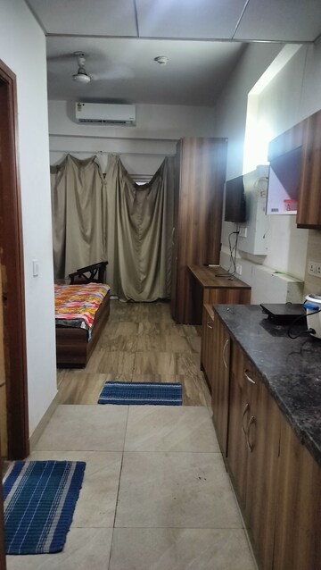 1 BHK Apartment For Rent in Paramount Golfforeste, Zeta I Greater Noida
