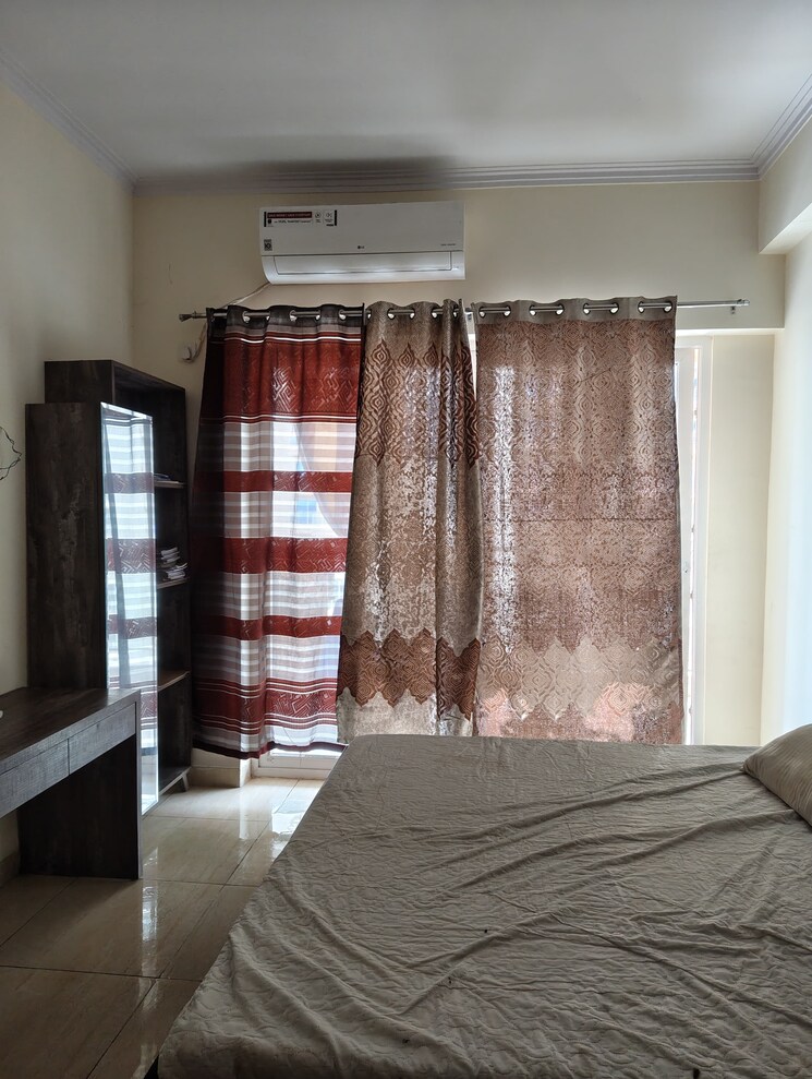 Bedroom, gaur-sportswood 3.5 Bedroom 2250 Sq.Ft. Apartment In Sector 79 Noida 8835131