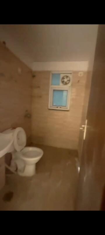 Bathroom in 4 BHK Independent House at BPTP Parkland Pride, Sector 77 – for Rent