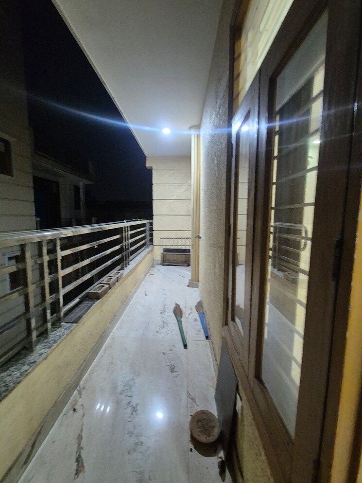 Balcony, palm-residency-chhatarpur 3 Bedroom 1350 Sq.Ft. Builder Floor In Chattarpur Delhi 8835160