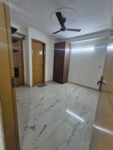 Bedroom in 3 BHK Builder Floor at Palm Residency Chhatarpur, Chattarpur – for Rent