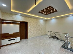 Room in 3 BHK Independent House at Sejbahar – for Sale