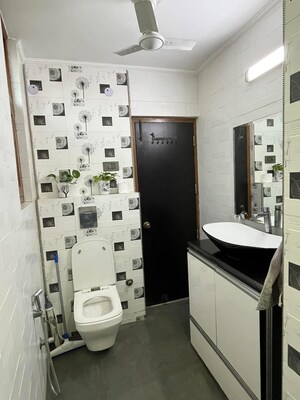 Master Bedroom in 3 BHK Builder Floor at Mehrauli – for Sale