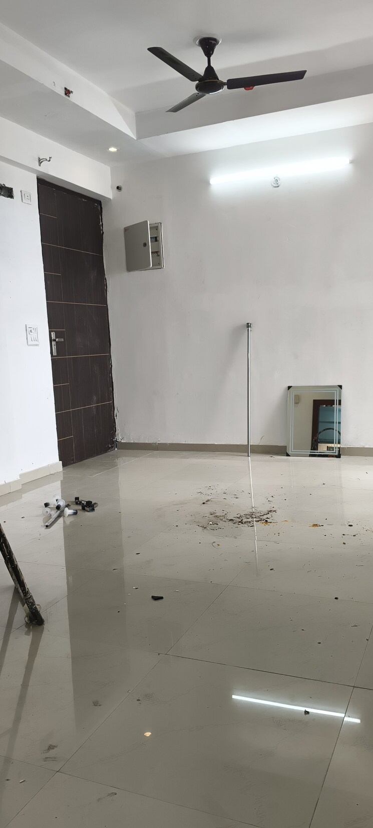 Bathroom, prateek-grand-paeonia 2.5 Bedroom 1155 Sq.Ft. Apartment In Krishna Vihar Ghaziabad 8835184