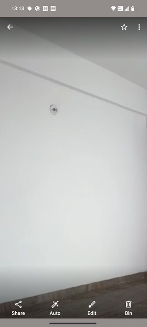 Room in 5 BHK Independent House at RWA Apartments, Sector 31 – for Sale