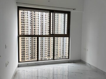 Room in 2 BHK Apartment at Raymond Ten X Vibes, J K Gram – for Rent