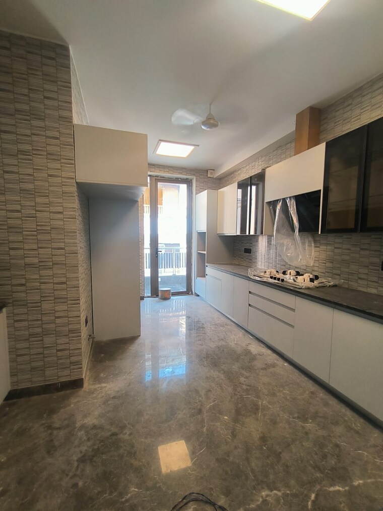 Kitchen, south extension ii 4 Bedroom 500 Sq.Yd. Builder Floor In South Extension ii Delhi 8835191