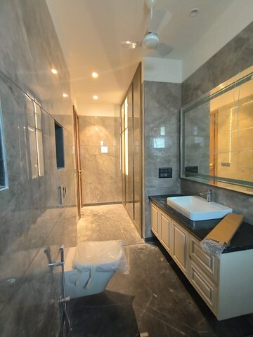 4 BHK Builder Floor For Sale in South Extension ii