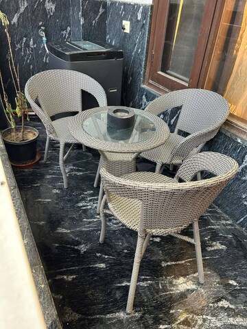 Master Bedroom in 3 BHK Builder Floor at Saket – for Rent