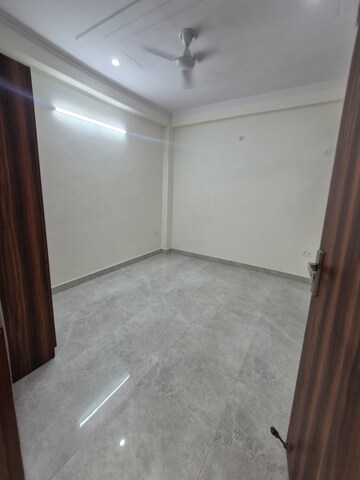 Bedroom in 1.5 BHK Builder Floor at Palm Residency Chhatarpur, Chattarpur – for Rent