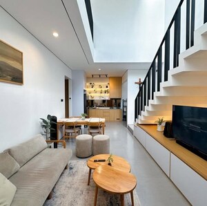 Kitchen in 3.5 BHK Builder Floor at Sector 19 – for Sale