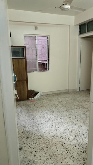 Parking in 1 BHK Apartment at Kothrud – for Sale