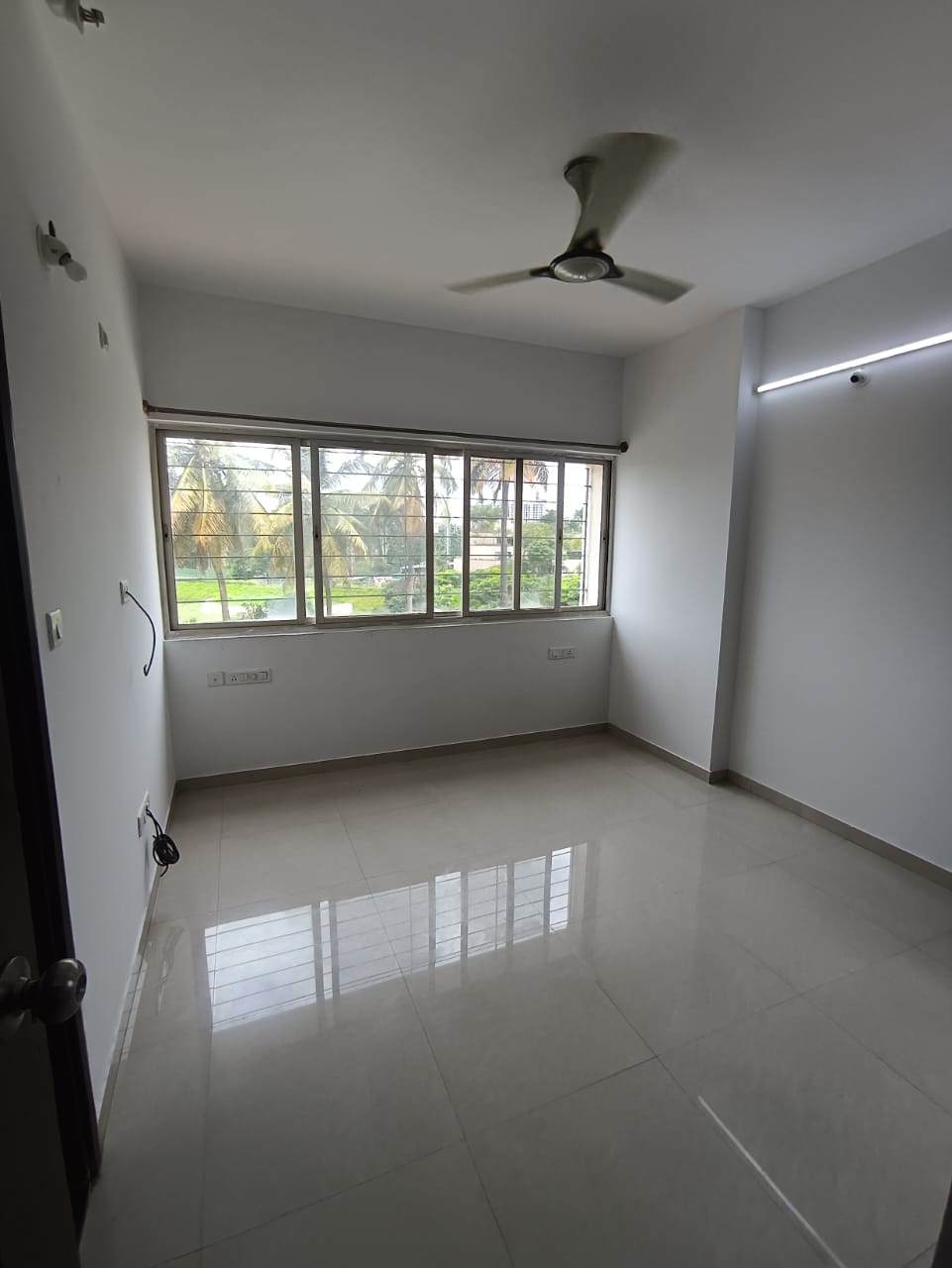 3 BHK Apartment For Rent in Pramuk Aqua Heights