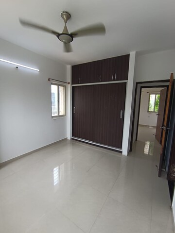 Room in 3 BHK Apartment at Pramuk Aqua Heights, Electronic City Phase I – for Rent