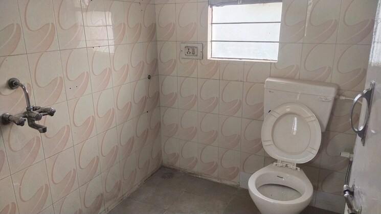 Bathroom, kothrud 1 Bedroom 500 Sq.Ft. Apartment In Kothrud Pune 8835256