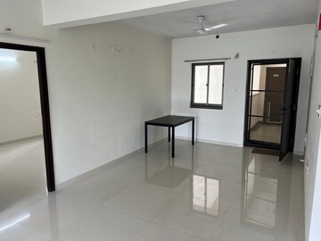Room in 3 BHK Apartment at Frontline Seven, Kokapet – for Sale