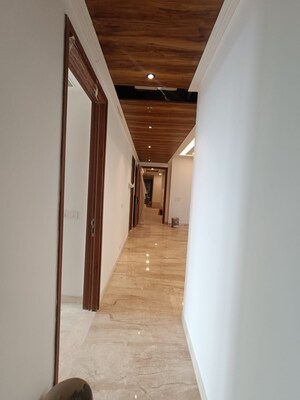 Building Lobby in 4 BHK Apartment at Central Park Bignonia Towers, Sohna Sector 32 – for Sale