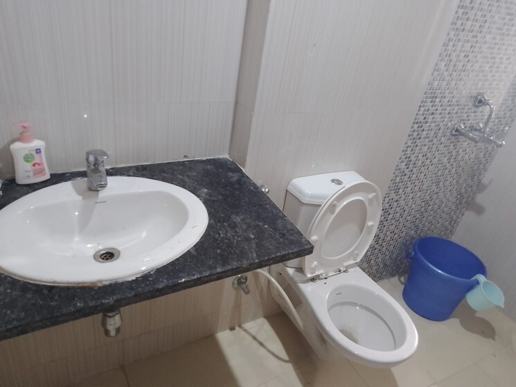 Bathroom, rwa-apartments-sector-40 1 RK 550 Sq.Ft. Independent House In Sector 40 Noida 8835280