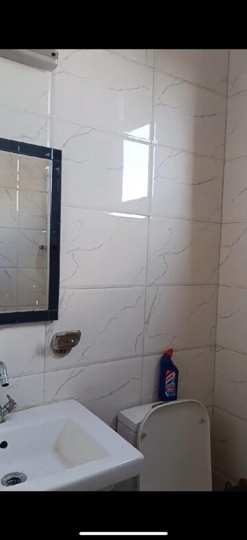 Bathroom in 1 BHK Builder Floor at Kalkaji – for Rent
