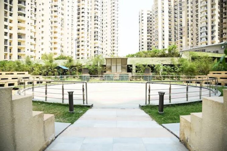 Exterior View, paramount-floraville 3.5 Bedroom 1695 Sq.Ft. Apartment In Sector 137 Noida 8835331