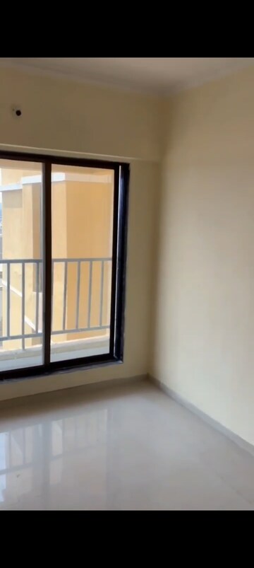 Room in 1 BHK Apartment at DGS Sheetal Deep, Nalasopara West – for Sale
