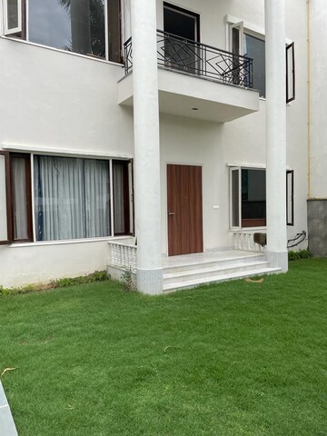 4 BHK Villa – Exterior View View at RWA Apartments Sector 51, Sector 51 - for Rent