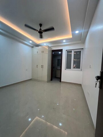 Room in 2 BHK Builder Floor at Chattarpur – for Rent
