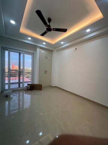 Room in 2 BHK Builder Floor at Chattarpur – for Rent