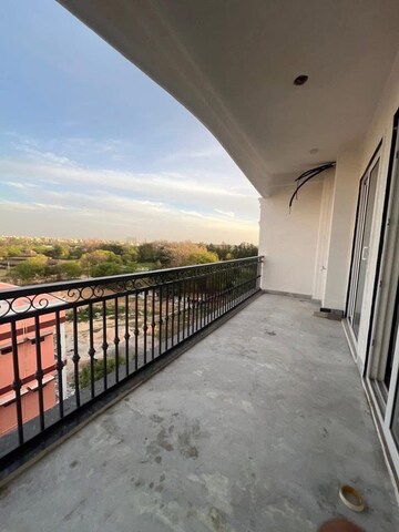 2 BHK Builder Floor For Rent in Chattarpur