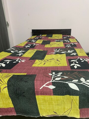 Bedroom in 2 BHK Apartment at RWA Apartments Sector 70, Sector 70 – for Rent