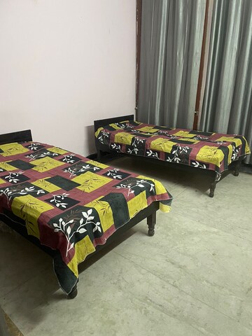 Bedroom in 2 BHK Apartment at RWA Apartments Sector 70, Sector 70 – for Rent