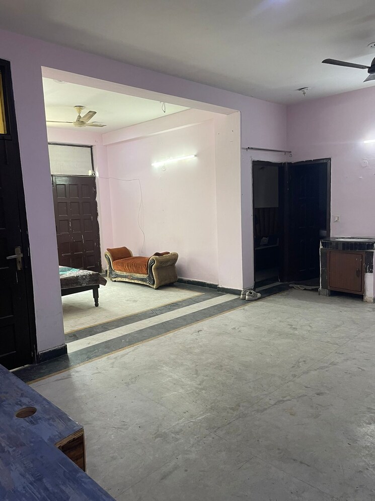 Living Room, blessed-homes 2 Bedroom 950 Sq.Ft. Apartment In Sector 70 Noida 8835447