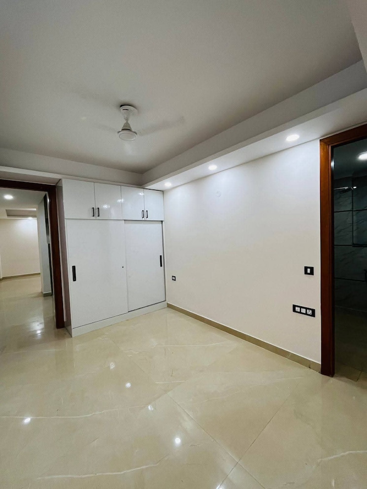 Room, saket 3 Bedroom 1200 Sq.Ft. Builder Floor In Saket Delhi 8835501