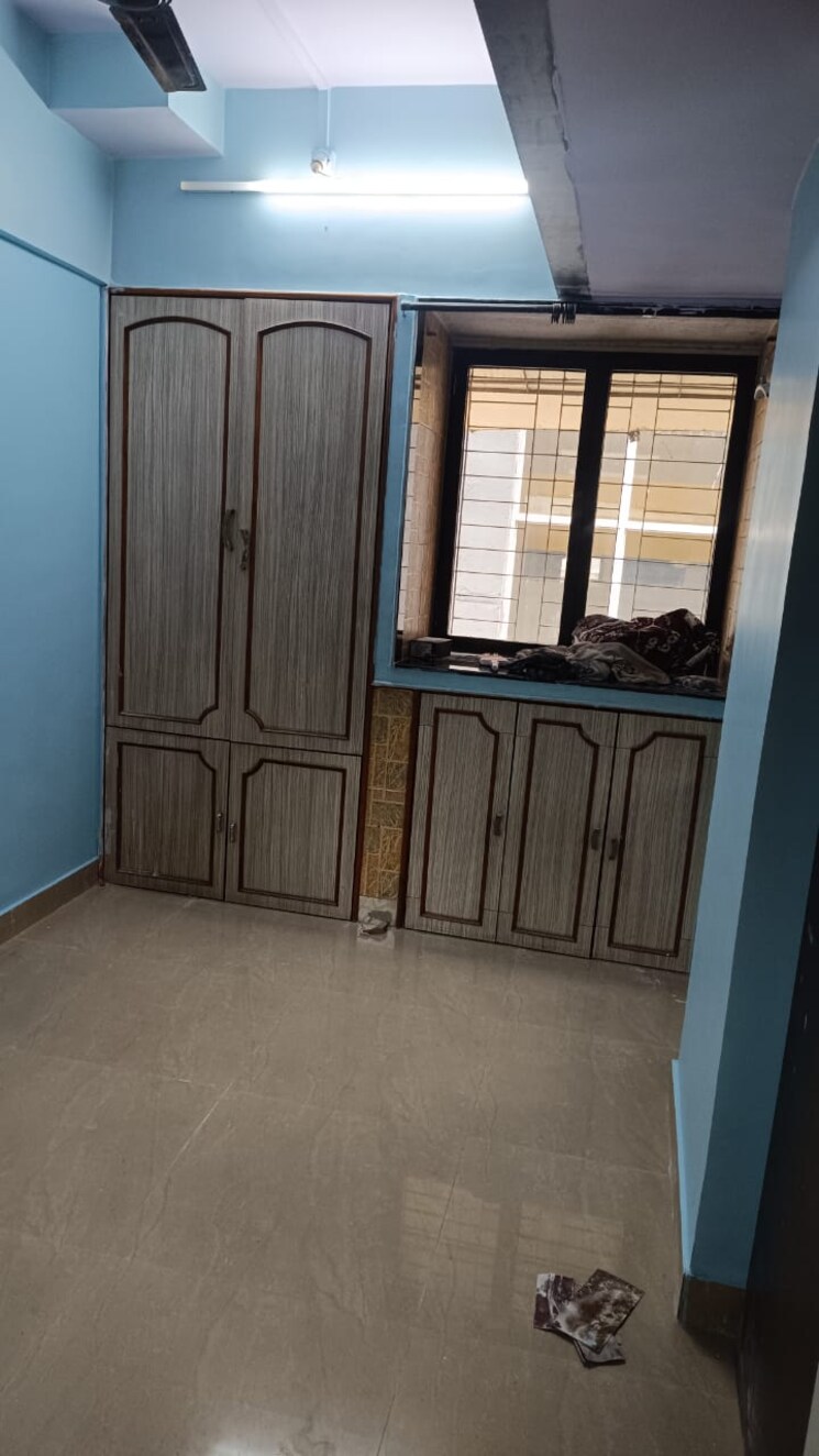 Room, goregaon west 2 Bedroom 540 Sq.Ft. Apartment In Goregaon West Mumbai 8835509