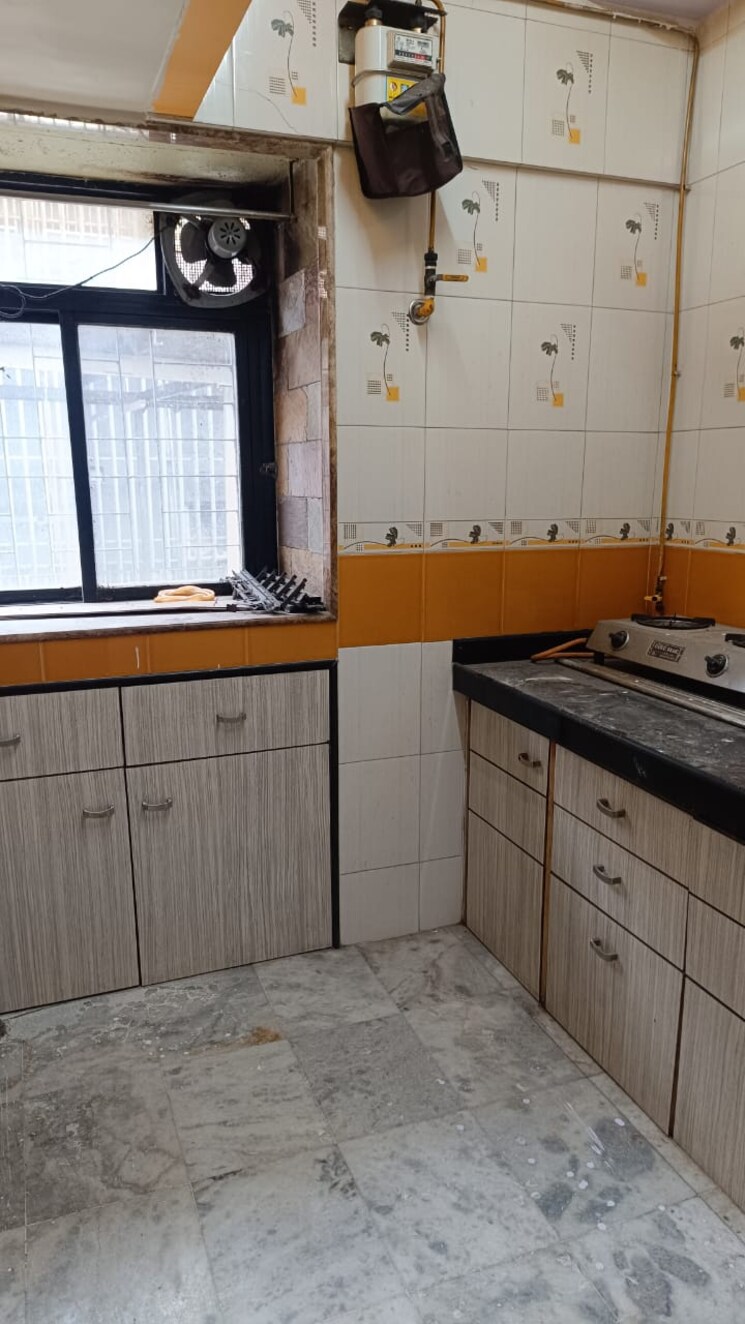 Kitchen, goregaon west 2 Bedroom 540 Sq.Ft. Apartment In Goregaon West Mumbai 8835509