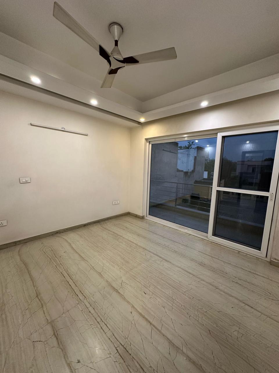 3 BHK + Pooja Room Builder Floor For Rent in Sector 23