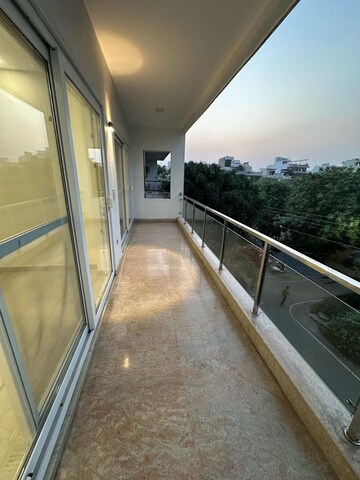 Balcony in 3 BHK Builder Floor at Sector 23 – for Rent