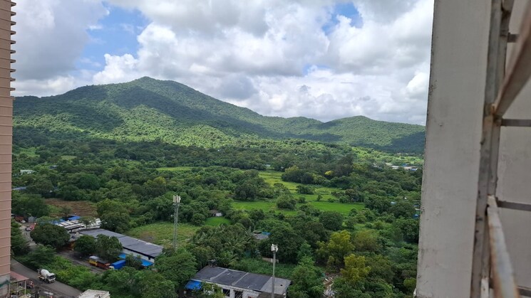 Garden, kanchan-pushp-society 1 Bedroom 450 Sq.Ft. Apartment In Ghodbunder Road Thane 8835563