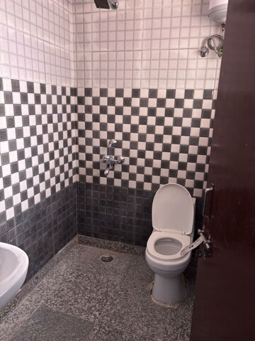 Bathroom in 2 BHK Builder Floor at Sector 1 – for Rent