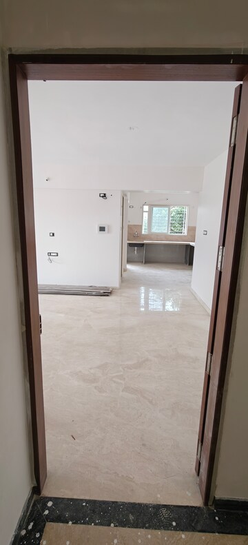 Room in 3 BHK Apartment at Angal Nilay, Model Colony – for Rent