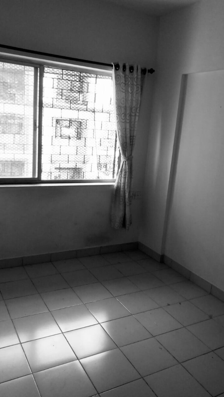 Room, daya-sagar-chsl 1 RK 300 Sq.Ft. Apartment In Goregaon East Mumbai 8835680