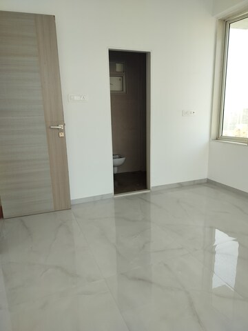 Room in 3 BHK Apartment at Town Aastha Heights, Goregaon West – for Rent