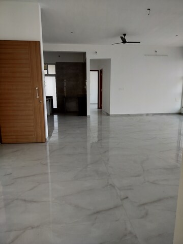 Room in 3 BHK Apartment at Town Aastha Heights, Goregaon West – for Rent