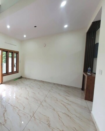 Room in 3 BHK Villa at Kadugodi – for Sale