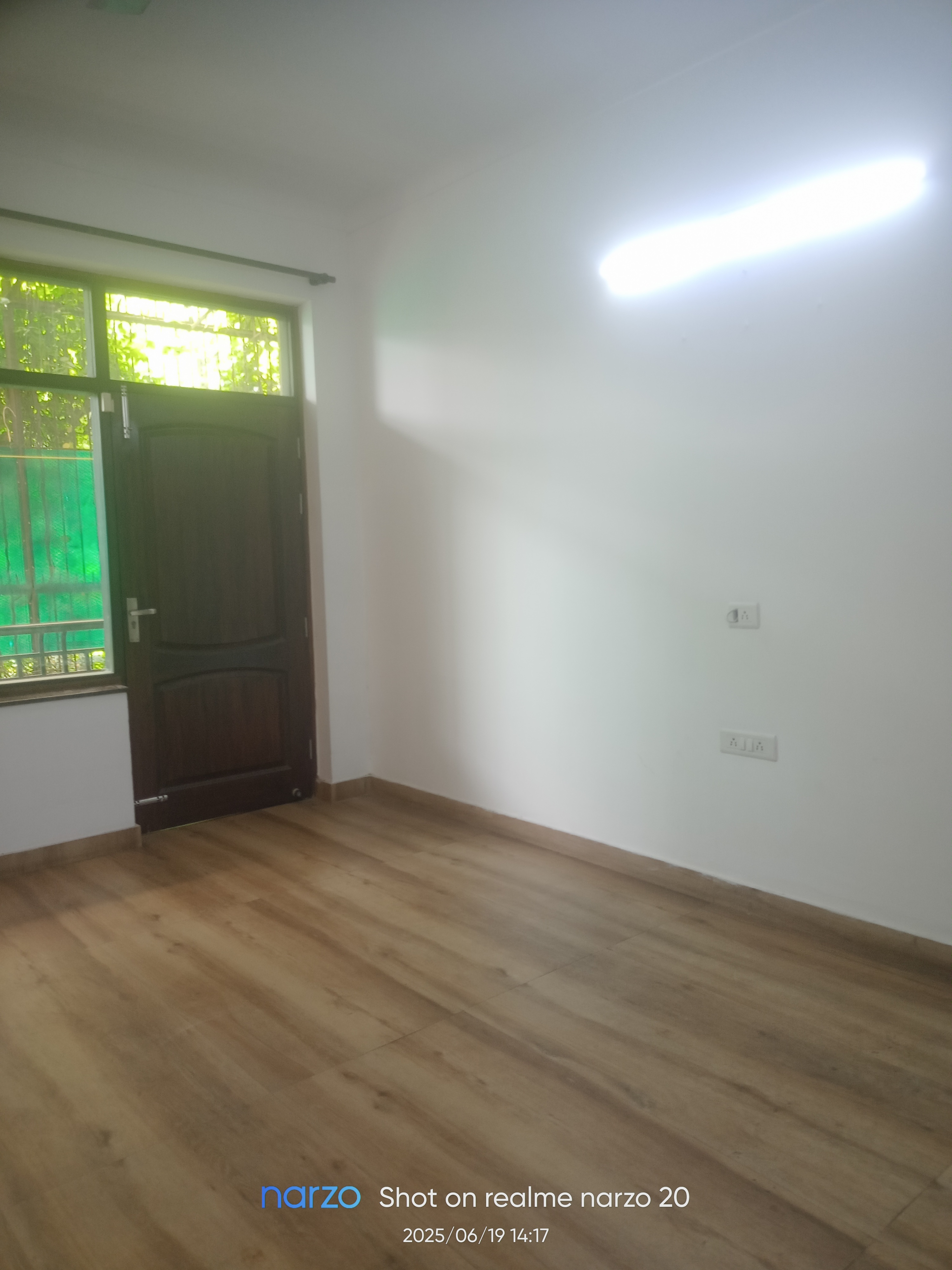 3 BHK 2000 Sq.Ft. Builder Floor in Eros Rosewood City