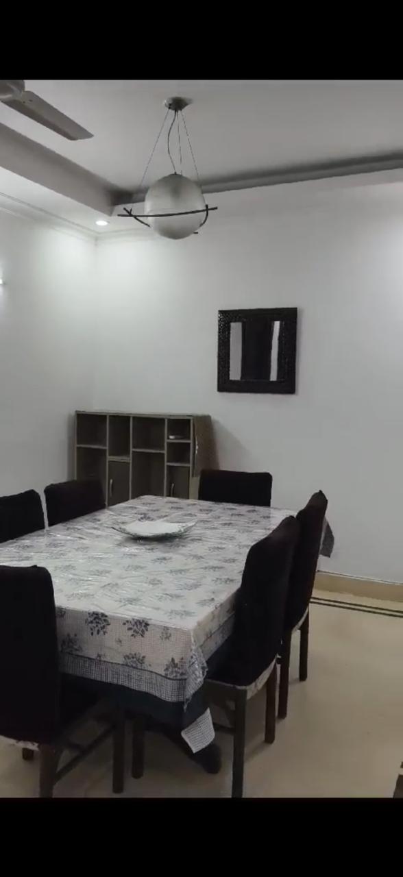 3 BHK Builder Floor For Rent in Greater Kailash 