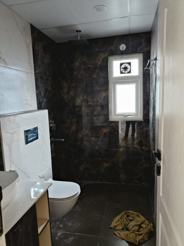 Bathroom, central-park-3-flower-valley 2.5 Bedroom 1780 Sq.Ft. Builder Floor In Sohna Sector 33 Gurgaon 8835790